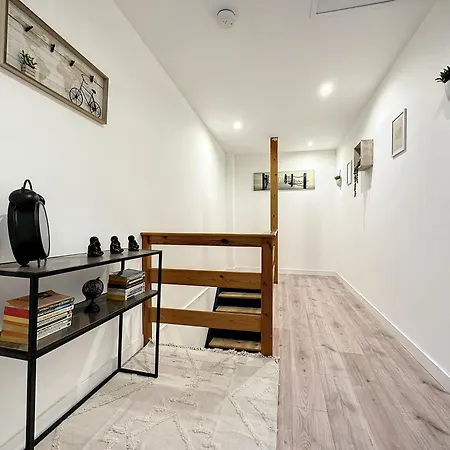 Le Cocon De Duplex Cosy A Deux Pas Des Grotte דירה